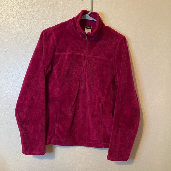 Patagonia Tops - Patagonia fleece pullover women’s